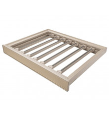 ALPHALUX Aiden Выдвижная брючница наборного типа в базу 600 мм, 564х420х68 (ШхГхВ), кожа, шампань 1 шт.