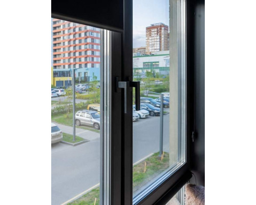 Ручка оконная Internika DUBLIN 35 мм, алюминиевая, 2 винта, черный матовый RAL9005M (45°) 1 шт. Ручка оконная Internika DUBLIN 35 мм, алюминиевая, 2 винта, черный матовый RAL9005M (45°) 1 шт.