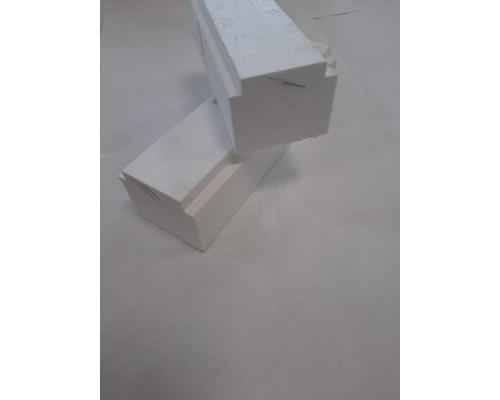 Теплый подставочный профиль, совместим с профилем РЕХАУ 70, KBE 70 (1200*45*38) Теплый подставочный профиль, совместим с профилем РЕХАУ 70, KBE 70 (1200*45*38)