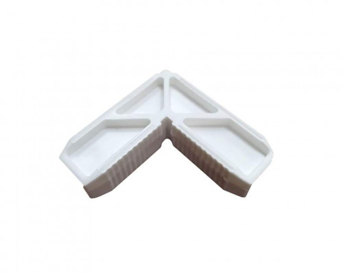 Уголок внешний для дверного москитного профиля (42 мм)